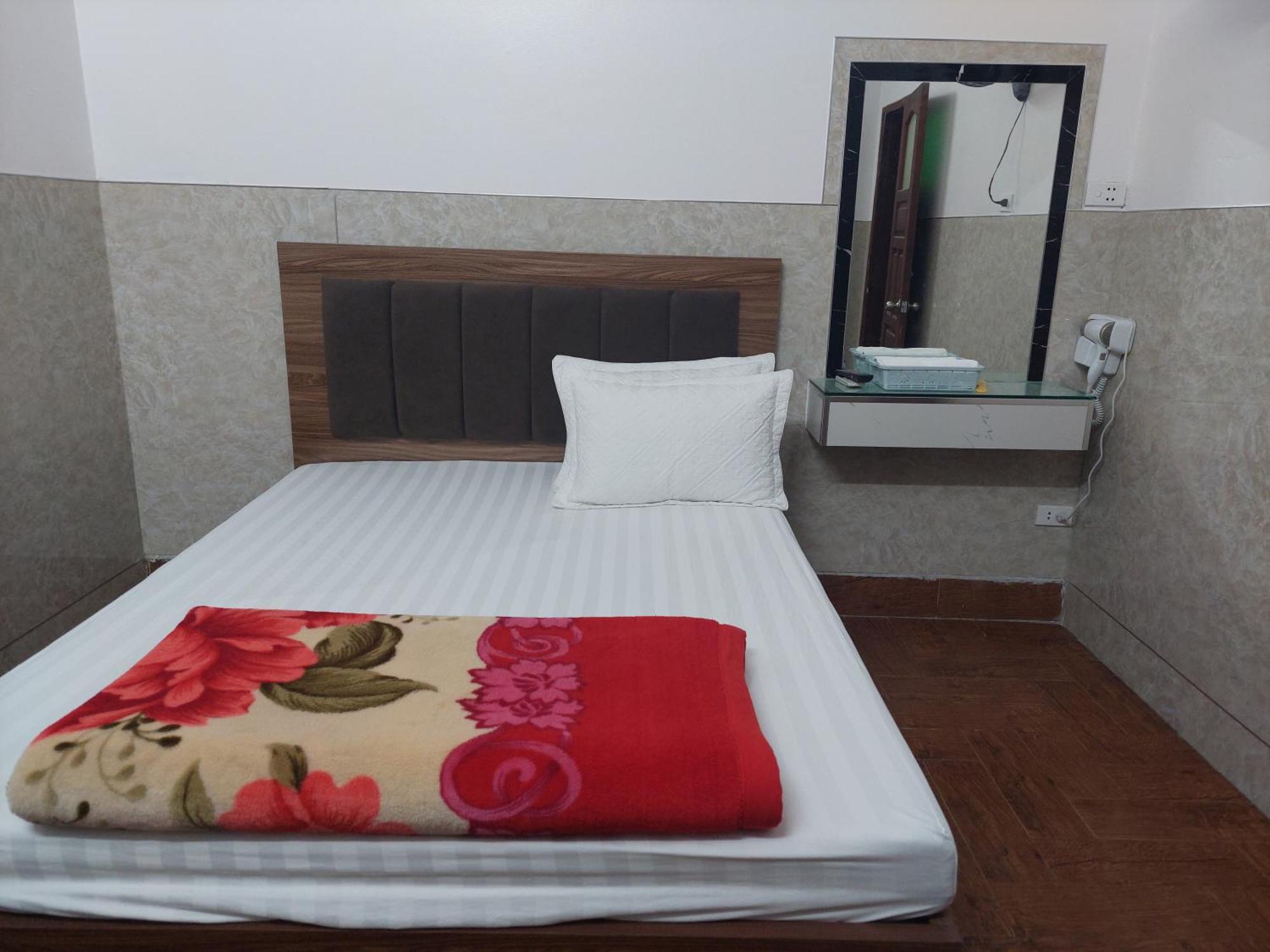 Nha Nghi Sao Mai 2 Hotel - Hanoi, Hanoi